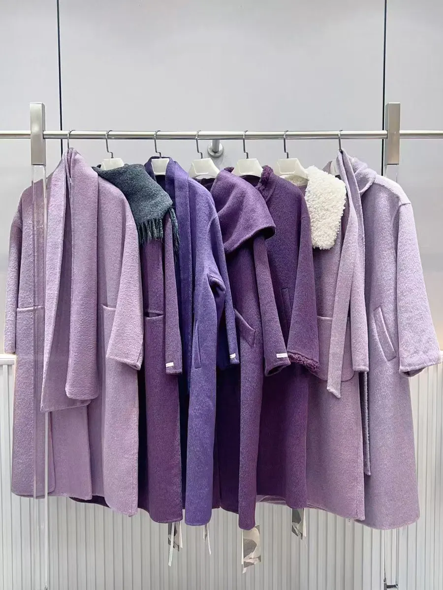 Knitwear Photo 0907 product photo